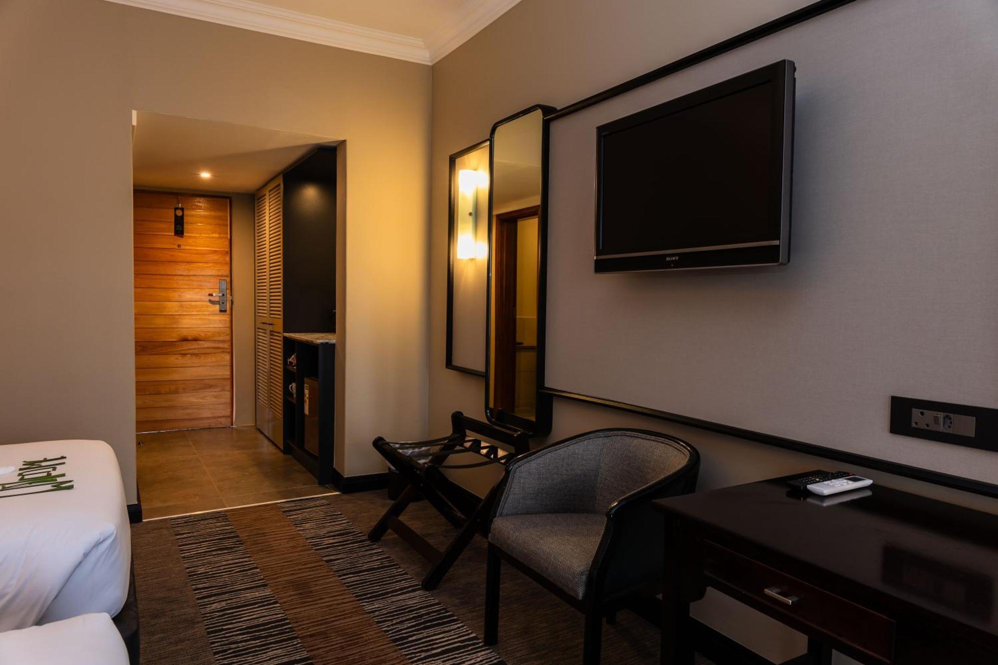 Premier Hotel The Winkler White River Exterior foto